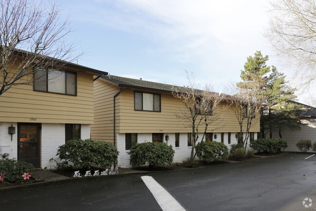 Photo - Chestnut Place