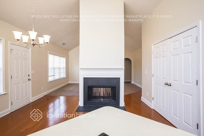 Photo - 475 Hunnicutt Rd SE