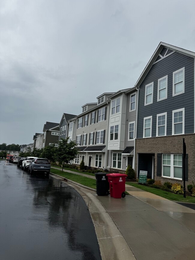 Photo - 110 Wesser St