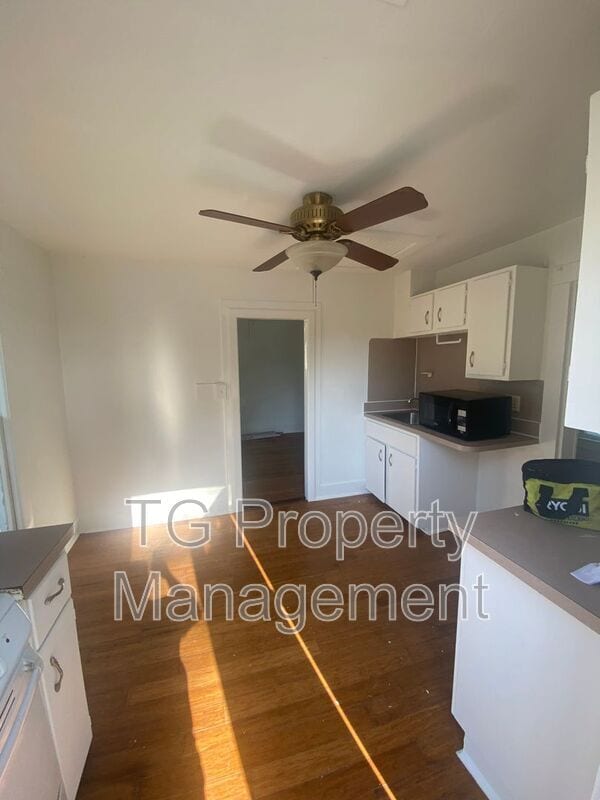 Photo - 32 Sanford St