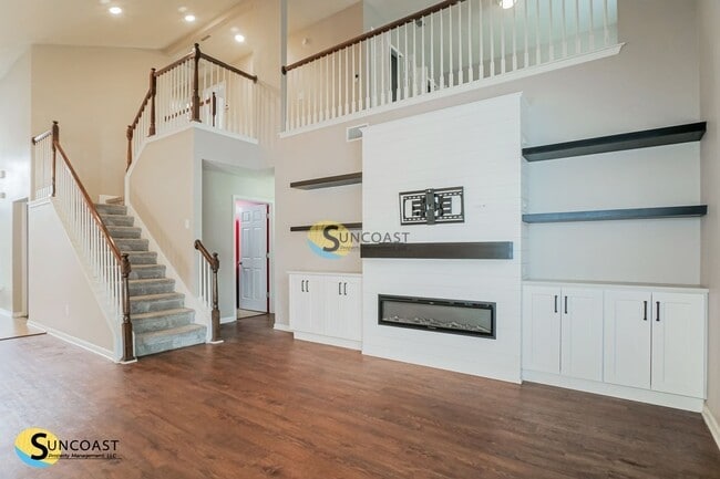 Photo - 121 Celtic Wedding Dr