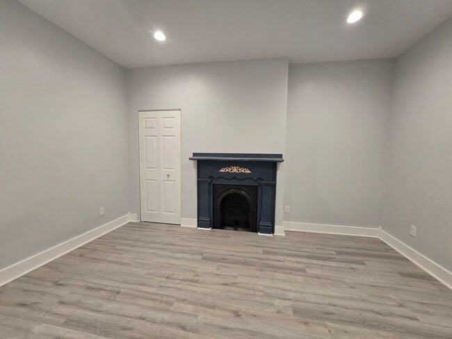 Photo - Beautifully Remodeled 3 Bedroom With Rooftop Deck - Downtown Sharpsburg