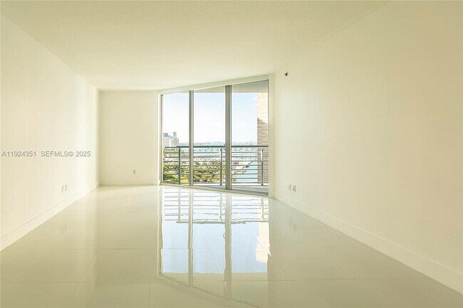 Photo - 325 S Biscayne Blvd Unit 2424