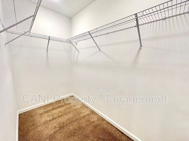 Photo - 3807 Whitney Wy