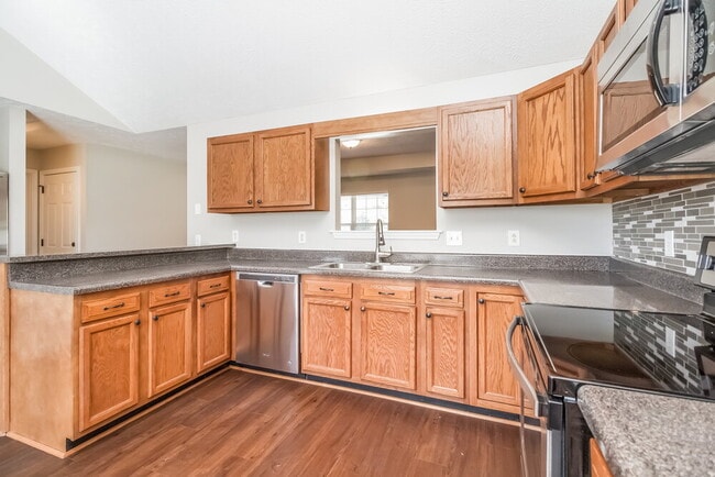 Photo - 634 Woodland Hills Dr