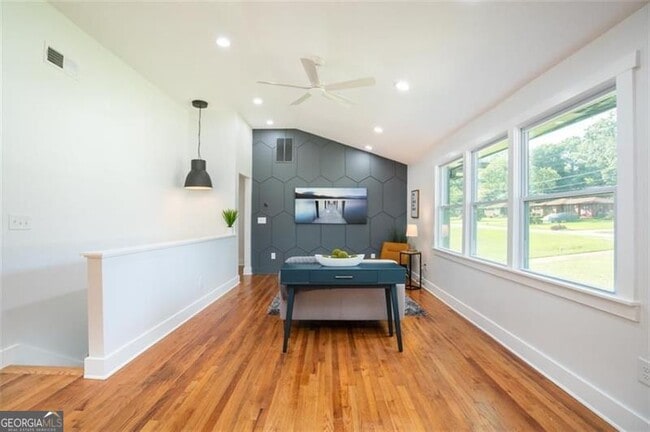 Photo - 2658 Miriam Ln