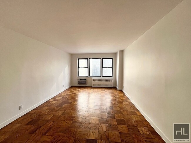 Photo - EAST 36 STREET Unit 11D