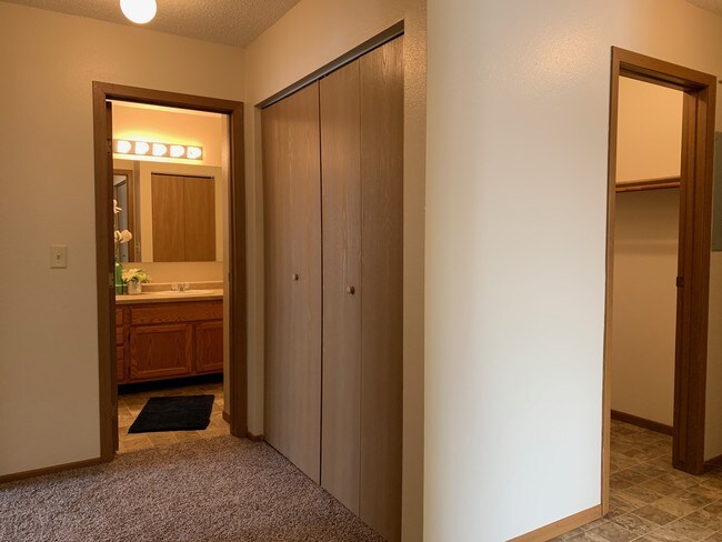 Photo - Prairie Point