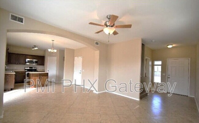 Photo - 2619 E Shannon St