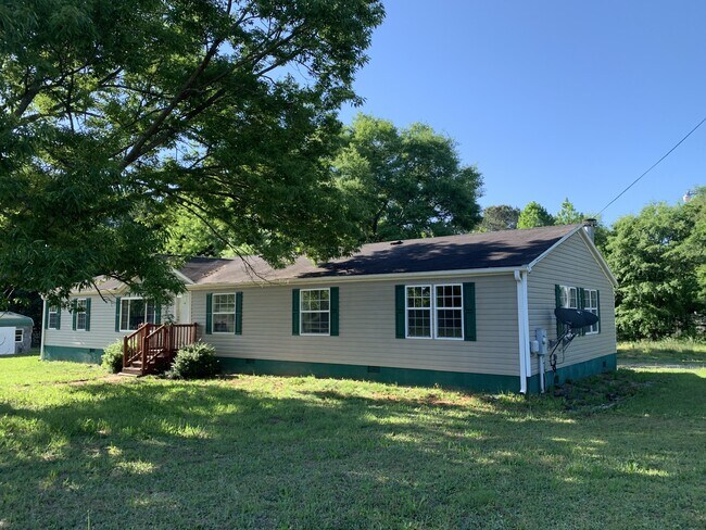 Photo - 1021 Treadwell Bridge Rd