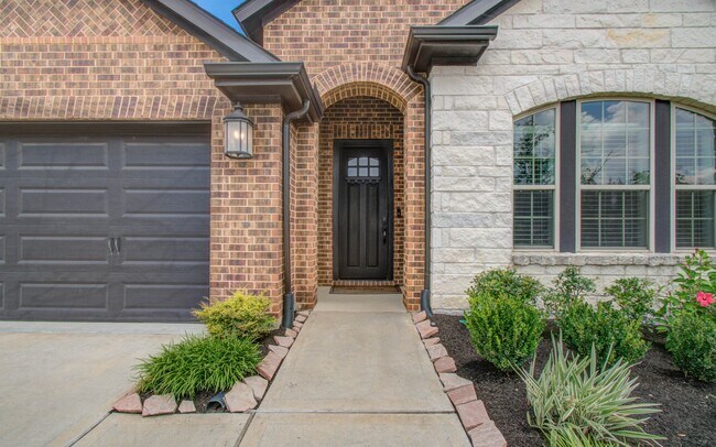 20706 Via San Luis Ct
