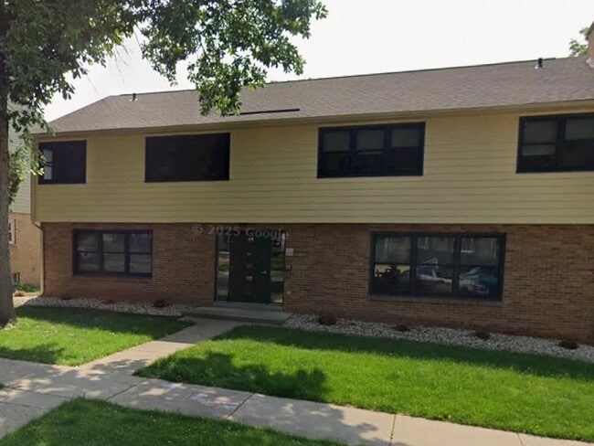 Building Photo - 306 Palomino Ln Unit 1