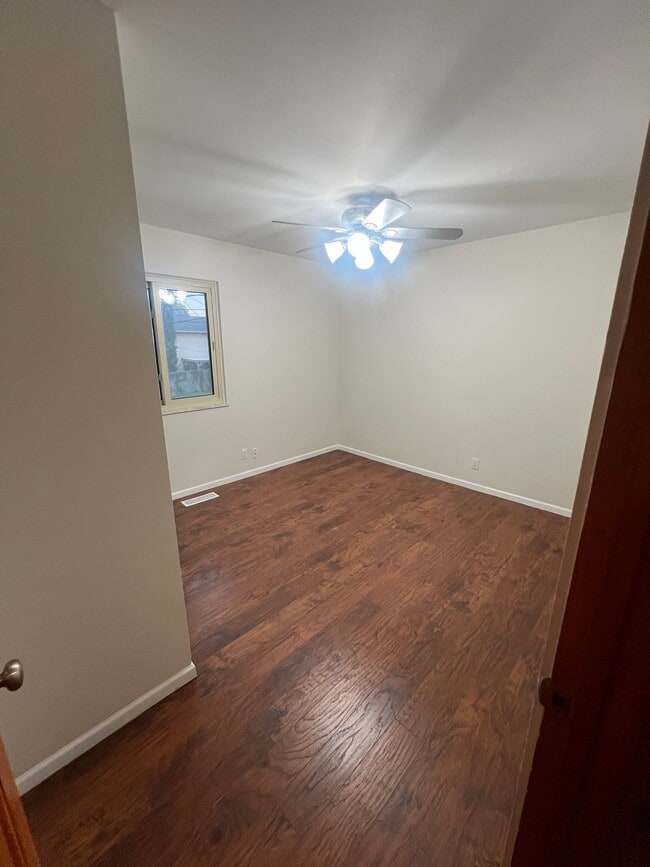 Photo - 3205 Crossbow Ln