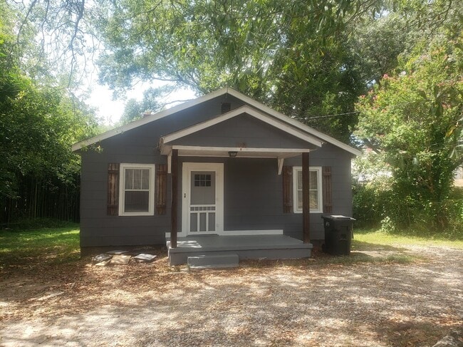 Building Photo - 102 Prospect St Rental