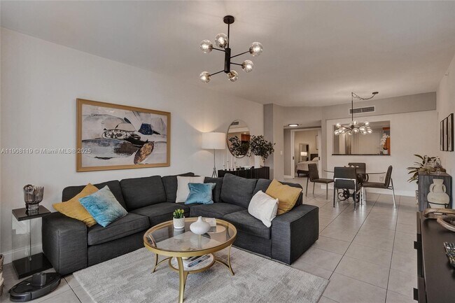 Building Photo - 9559 Collins Ave Unit S2-F