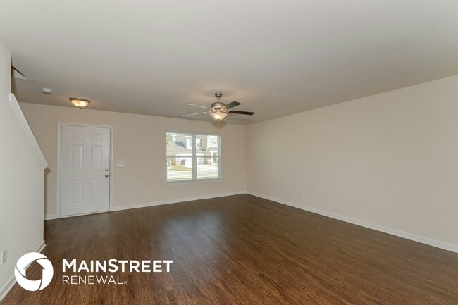 Photo - 2421 Pollen Way