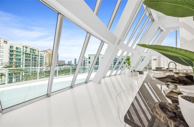 Photo - 2950 NE 188th St Unit 547