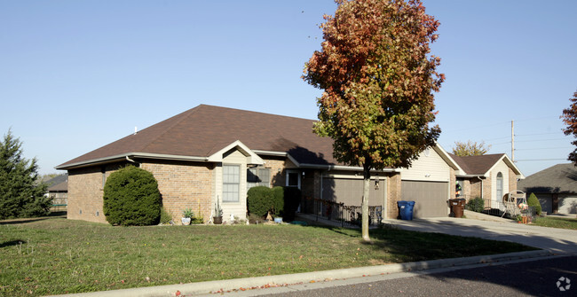 Vintage Park - Vintage Park Townhomes