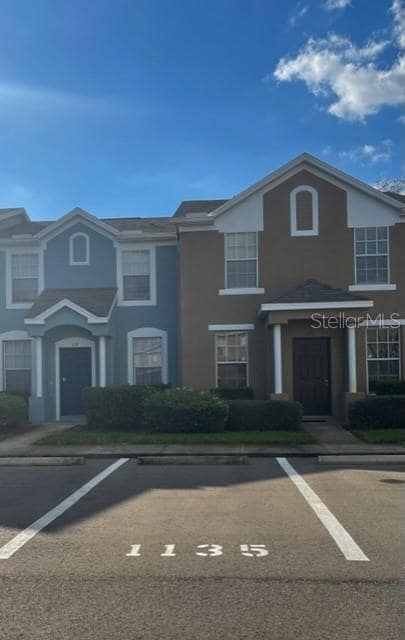 Photo - 1135 Baronscourt Dr