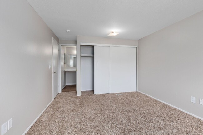 Briarcliffe Apartments & Townhomes