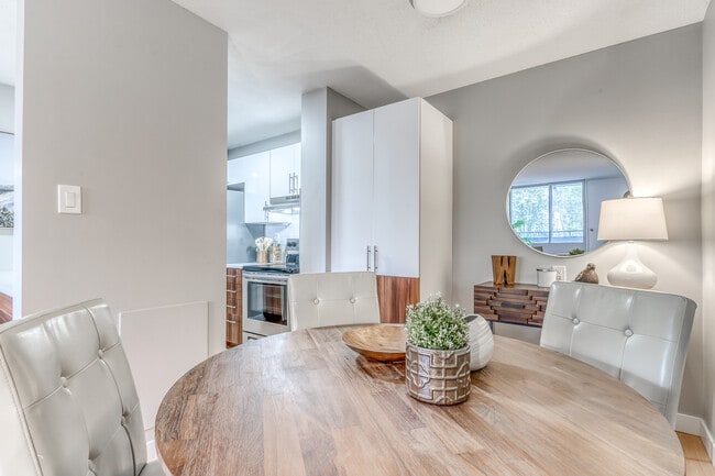 Photo - Windsor Arms