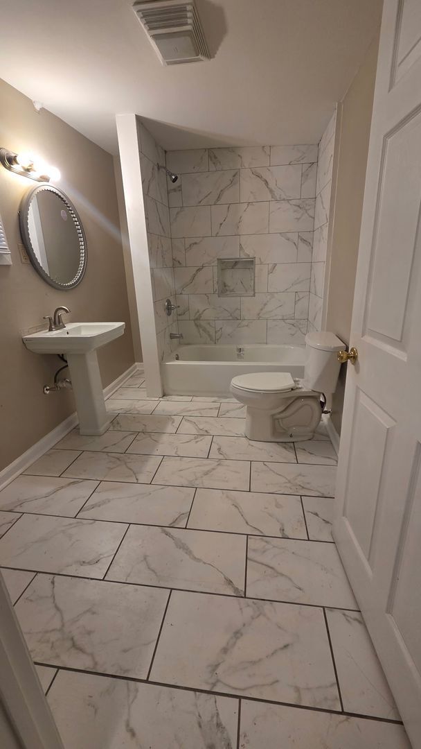 Photo - 2 Bedroom 1 Bath Multi Family Home Unit 2416