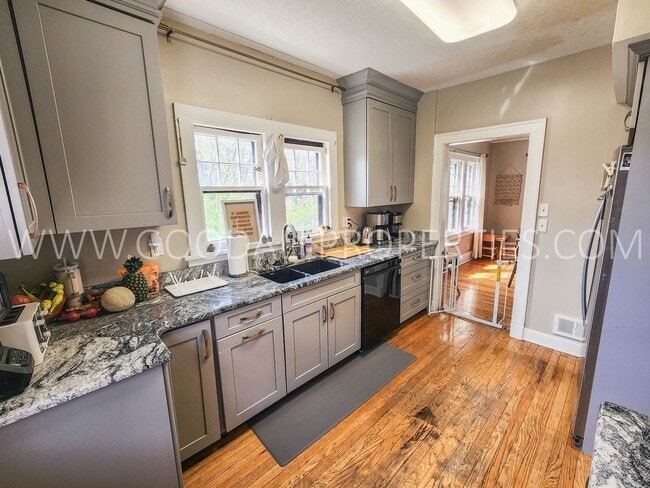 Photo - Iconic 3 Bedroom 1.5 Bath home in Beaverda...