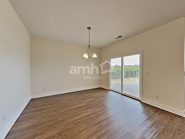 Photo - 4265 Longfellow Dr