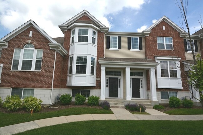 Building Photo - 2953 Madison Dr Rental