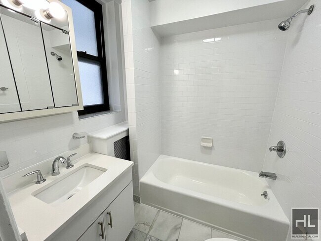 Photo - WEST 55 STREET Unit 12B