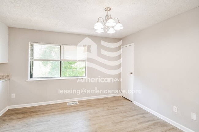 Photo - 534 Hickory Grove Rd
