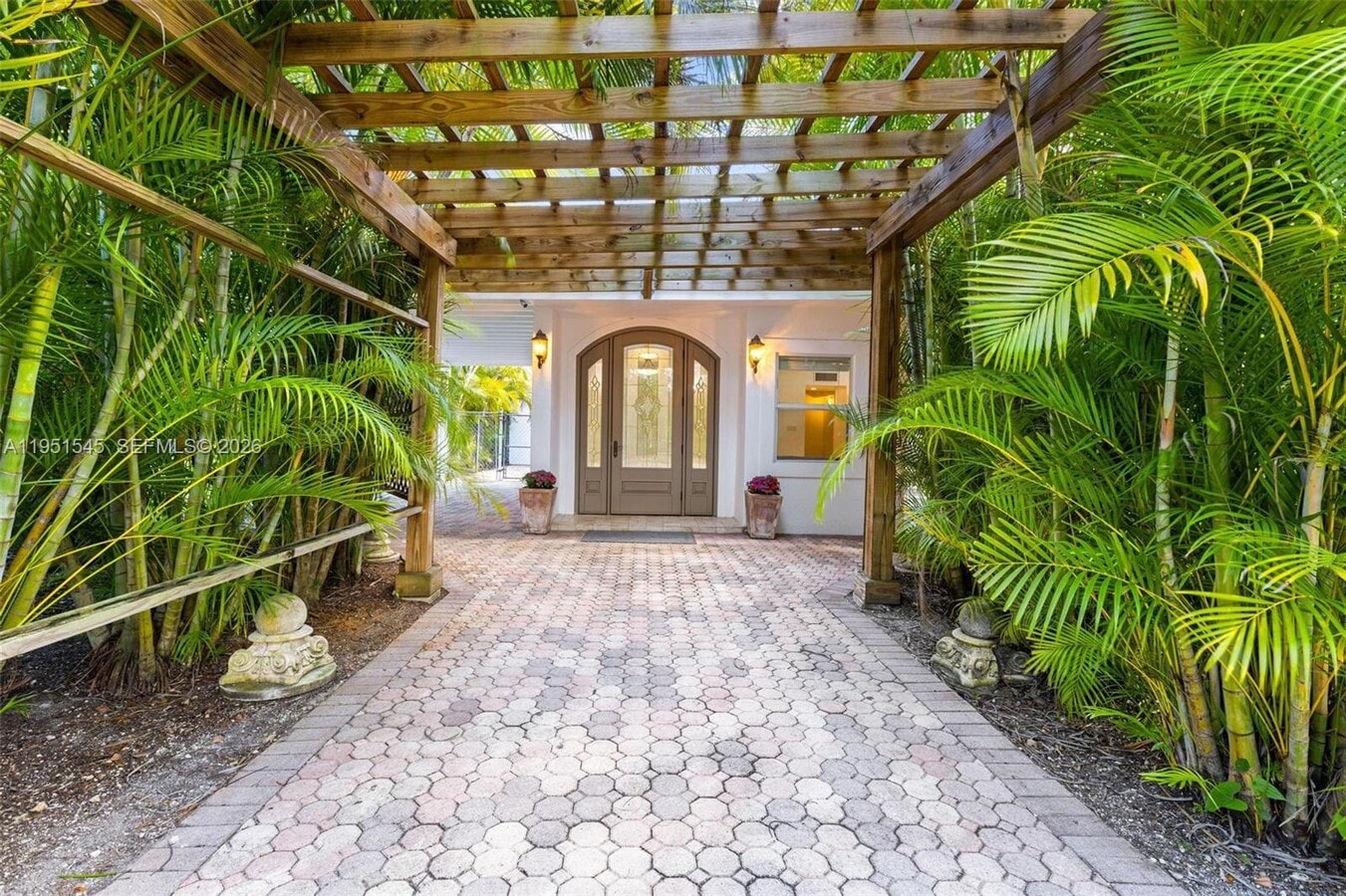 Photo - 8030 SW 120th St