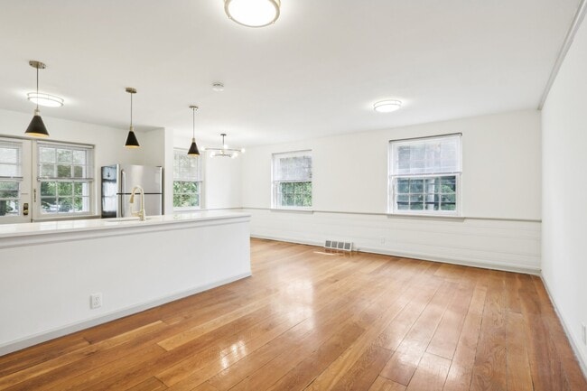 Carlton Park Apartments