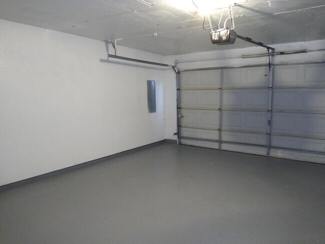 Photo - 2819 Cottonwood Ln