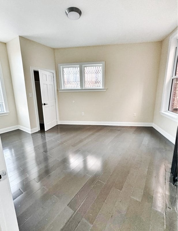 Photo - 1315 Genesee St