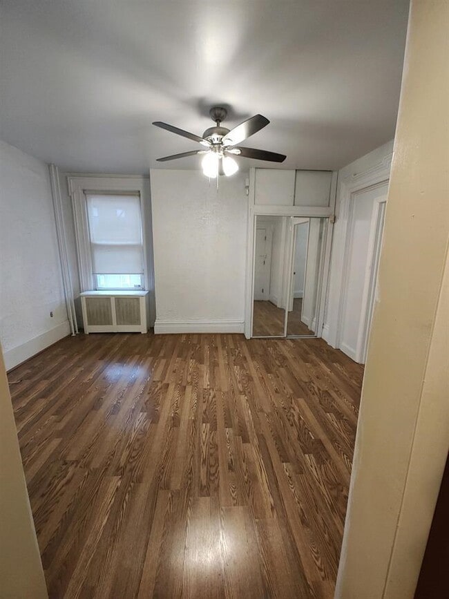 Photo - 56 WAVERLY St Unit 2