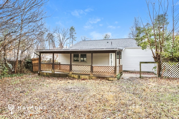 Photo - 1407 Clegg St