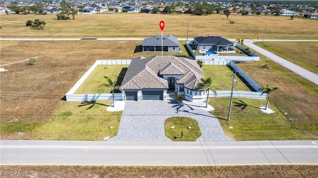 Building Photo - 3405 Gulfstream Pkwy Rental