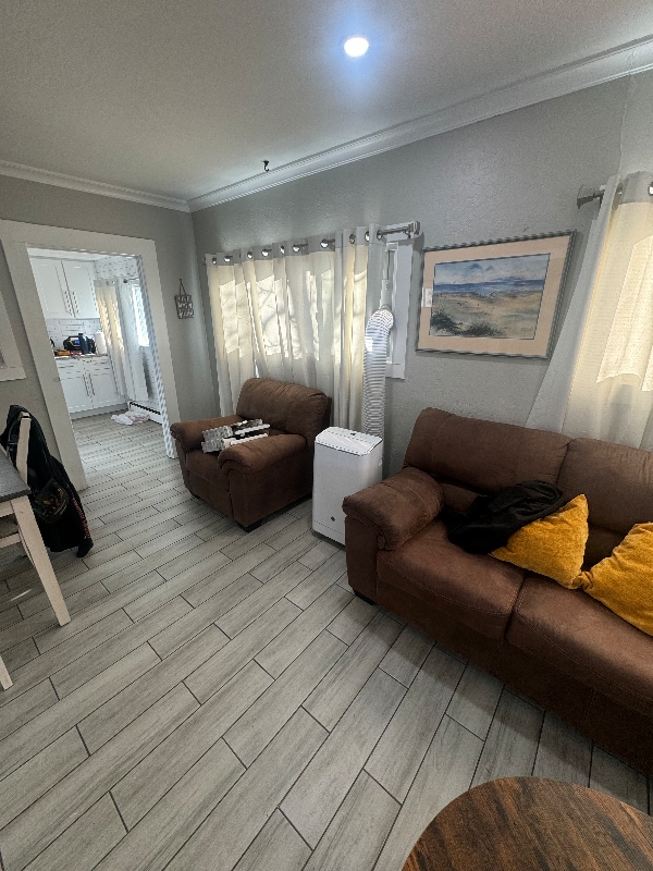 Photo - 4928 Newton St