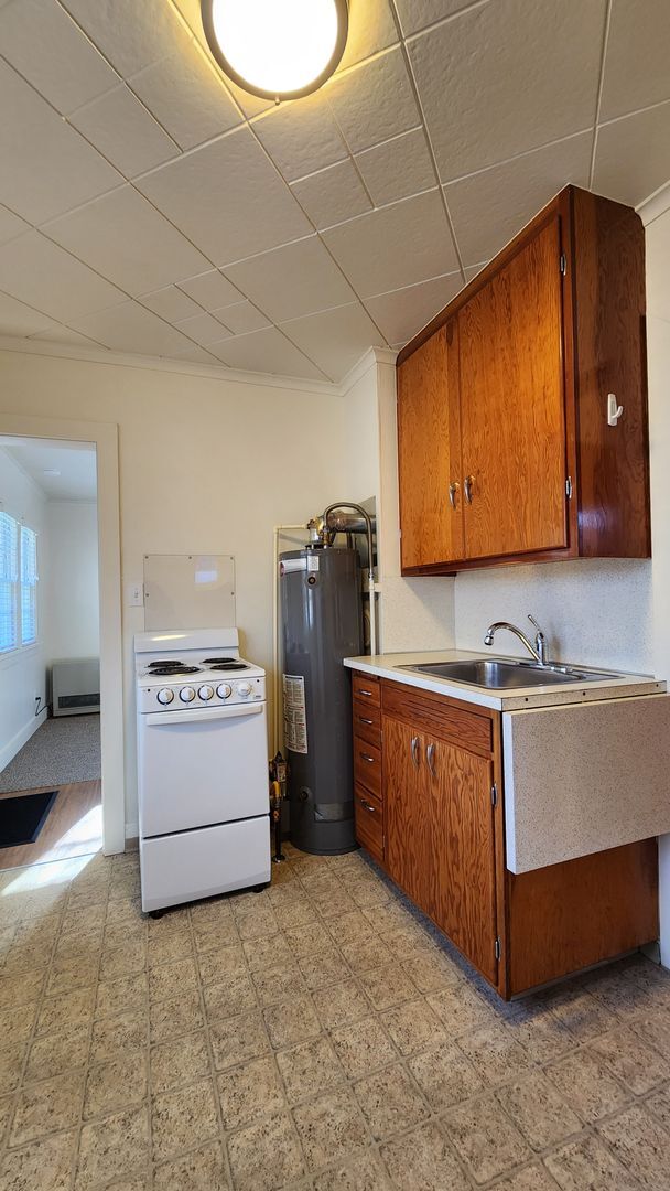 Photo - FIR521 Unit 521 1/2