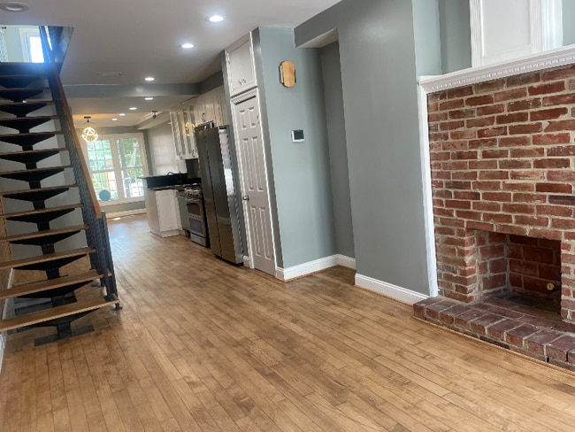 Photo - 3819 Mt Pleasant Ave