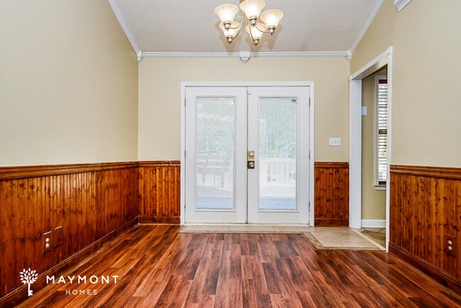 Photo - 116 Halifax Dr