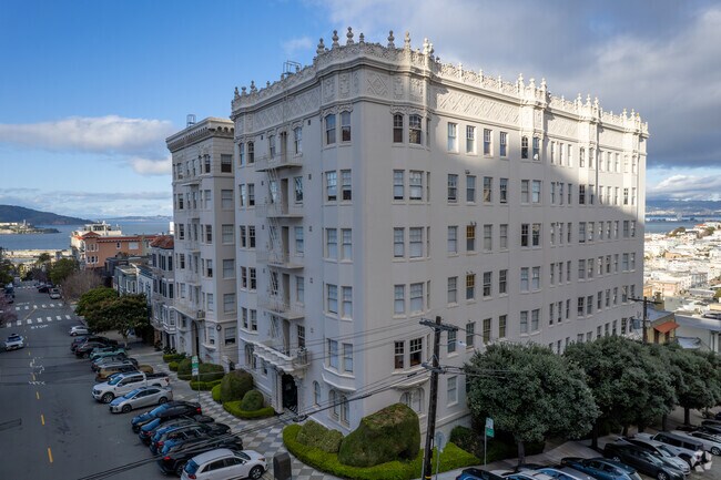 Foto principal - 2222 Leavenworth