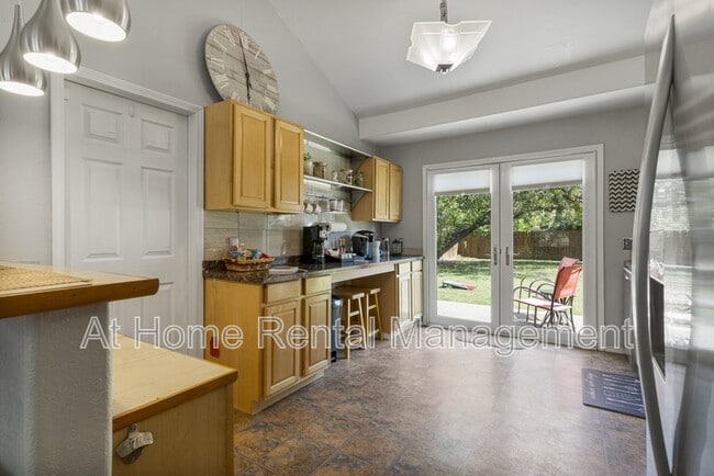 Photo - 4911 S Cincinnati Ave