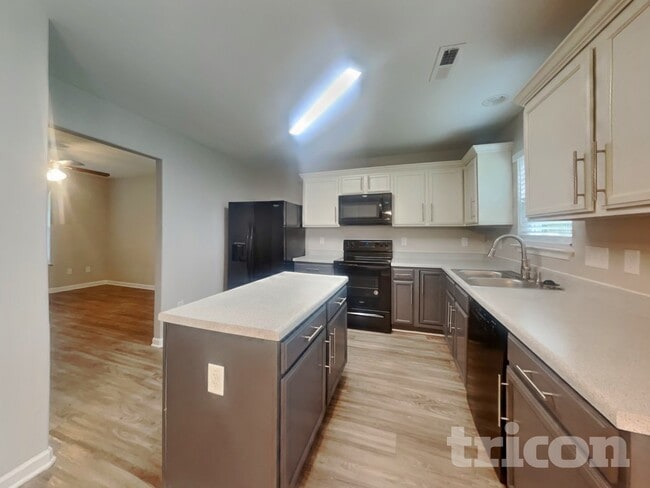 Photo - 1524 Hamilton Hills Dr