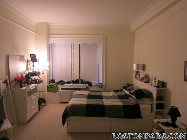62 Boylston St Unidad 203