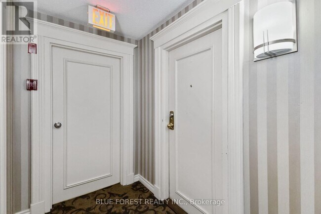 Photo - 570 Proudfoot Ln Unit 510