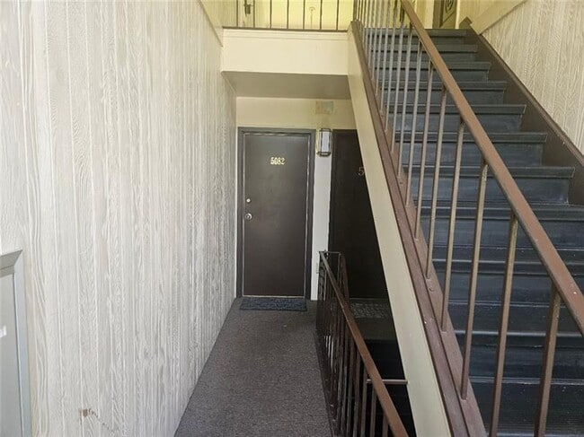 Photo - 5082 Sanlin Dr