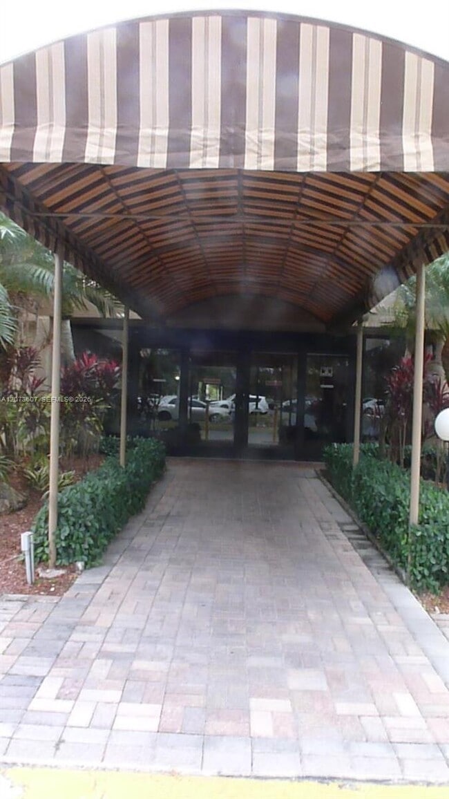 Photo - 240 Lakeview Dr Unit 109