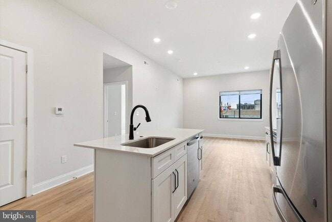 Photo - 2157 E Lehigh Ave Unit 307
